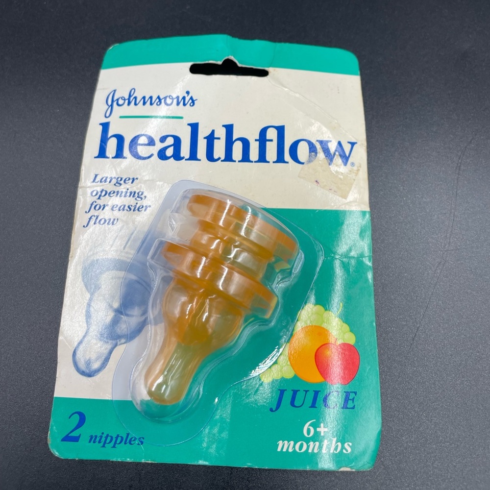 Johnson’s vtg 1996 health flow 2 nipples ages 6 and up